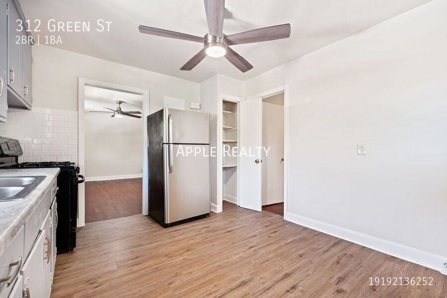 312 Green St - Photo 7 of 15