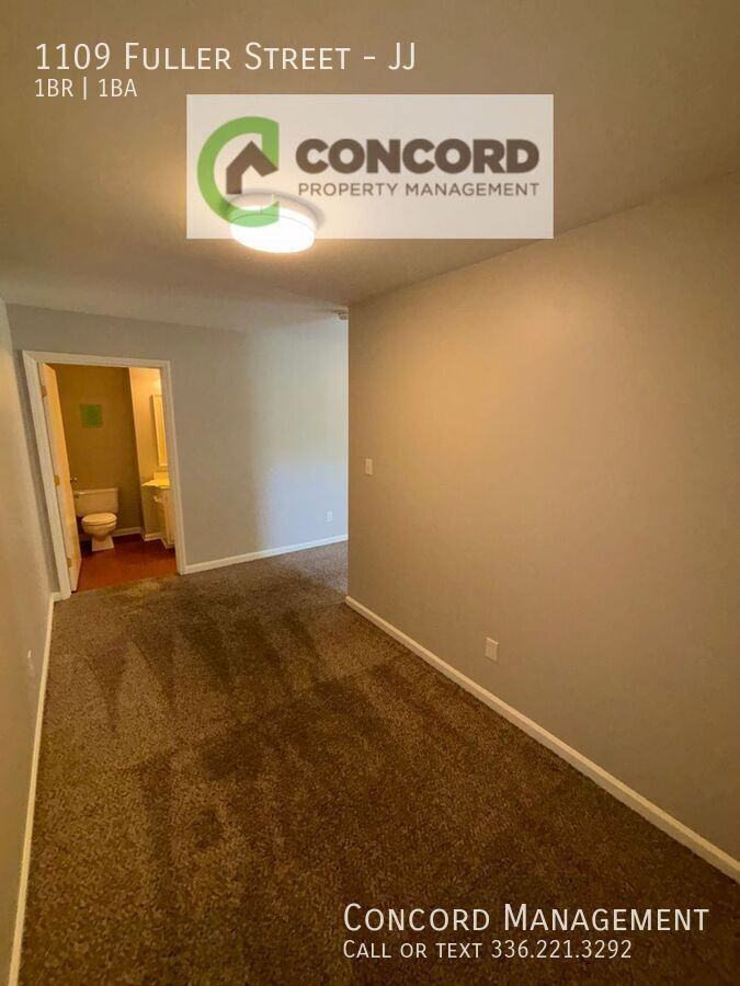 1109 Fuller St #JJ - Photo 7 of 8