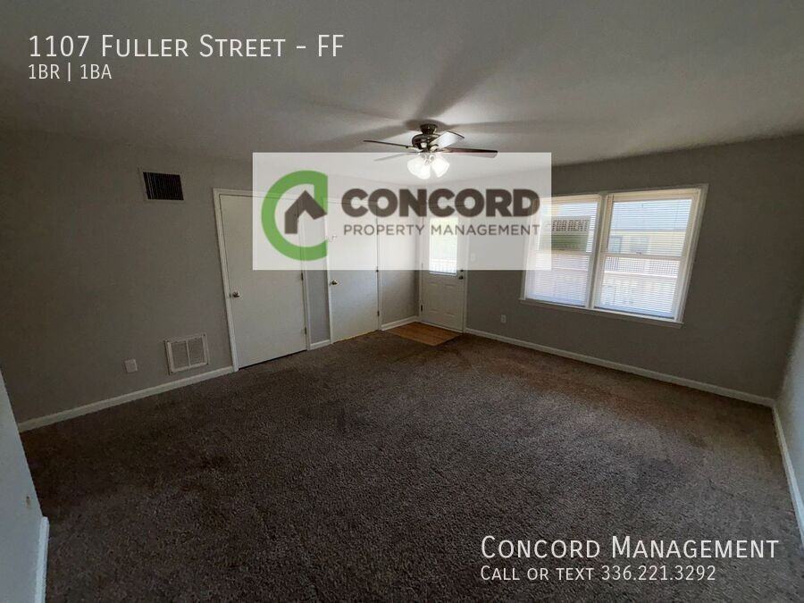 1107 Fuller St #FF - Photo 3 of 8