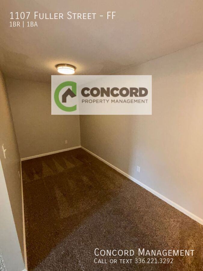 1107 Fuller St #FF - Photo 6 of 8