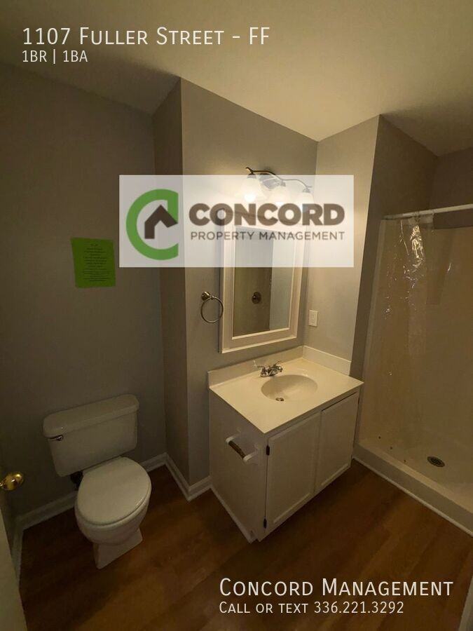 1107 Fuller St #FF - Photo 7 of 8