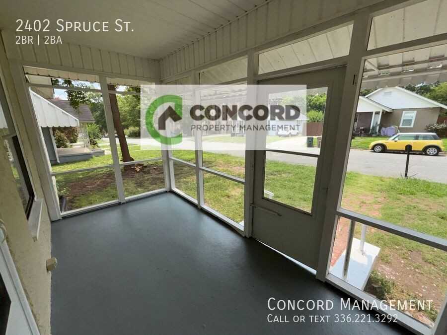 2402 Spruce St - Photo 3 of 16