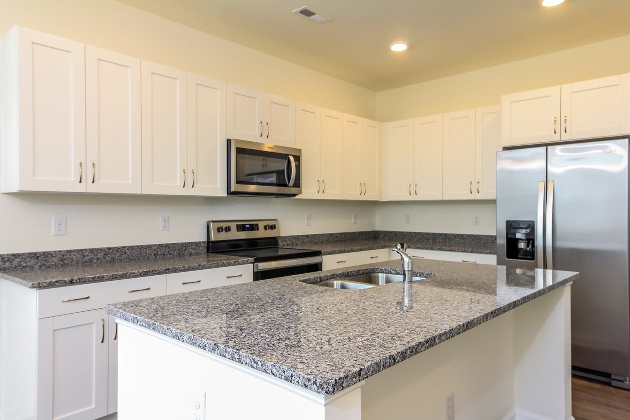 1608 1608 Corbett Street - Photo 5 of 15