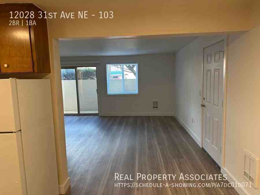 12028 31st Ave Ne #103 - Photo 3 of 10