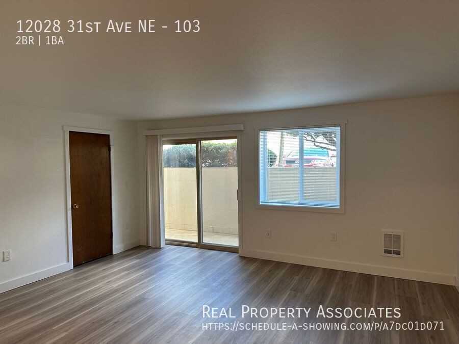 12028 31st Ave Ne #103 - Photo 5 of 10