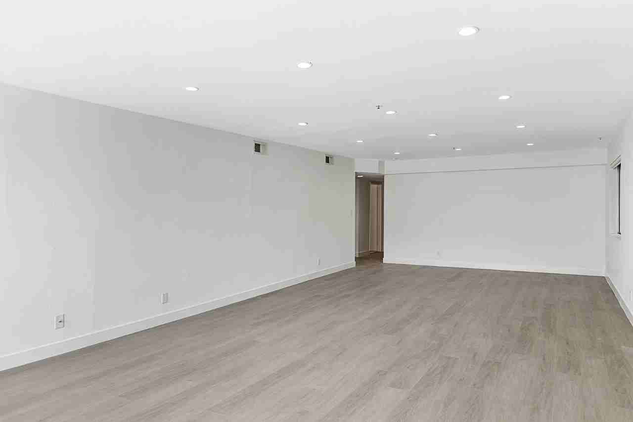 1616 Brockton Ave #101 - Photo 3 of 16
