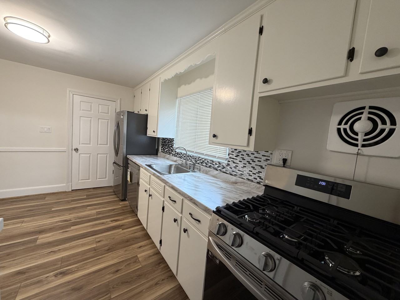 28 Sparrow Street #28 - Photo 2 of 23