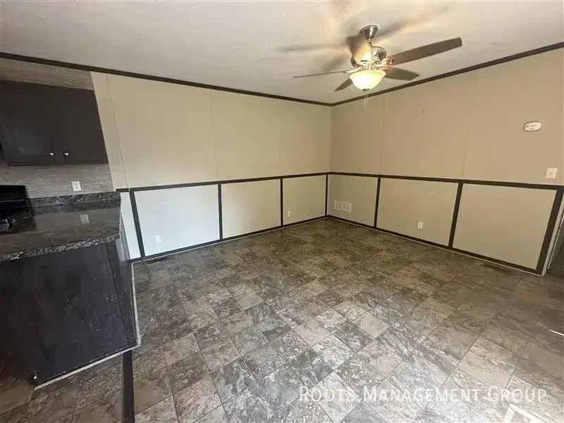 2088 E Empire Ave #118 - Photo 4 of 12