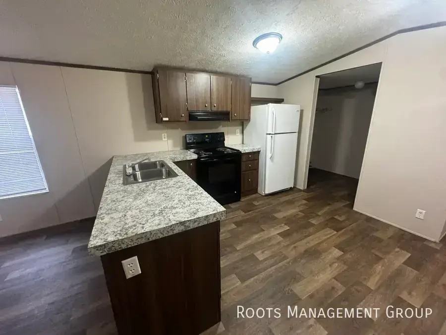 123 N Brenda St #123NB - Photo 3 of 20