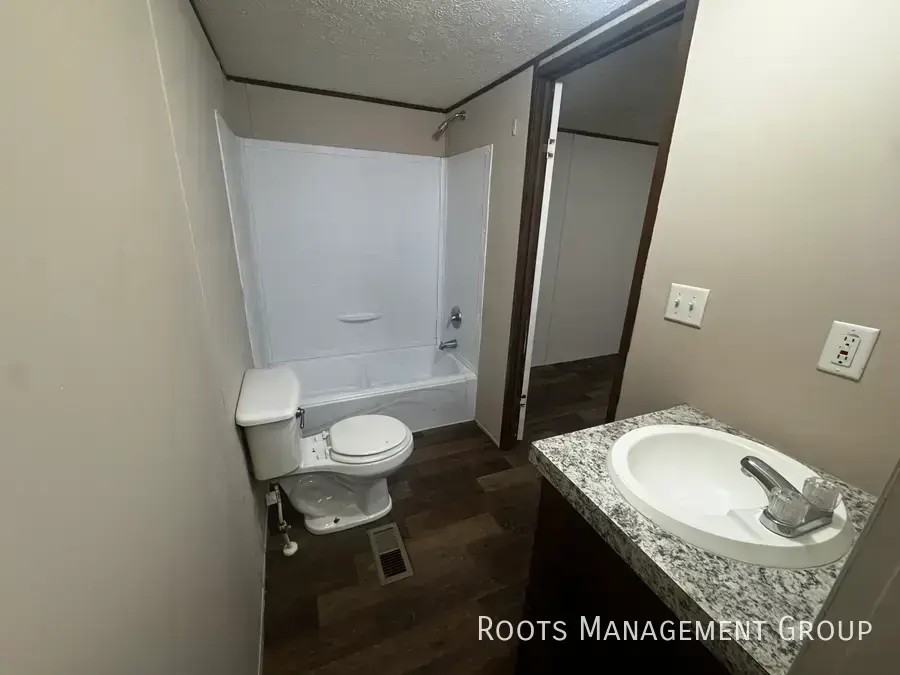 123 N Brenda St #123NB - Photo 7 of 20