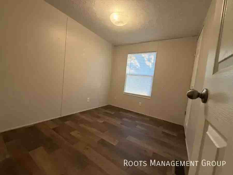 128 Eldridge Ln #128 - Photo 7 of 15