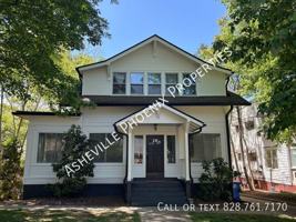 featured image of 295 E Chestnut St