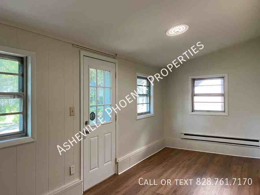 295 E Chestnut St - Photo 3 of 12