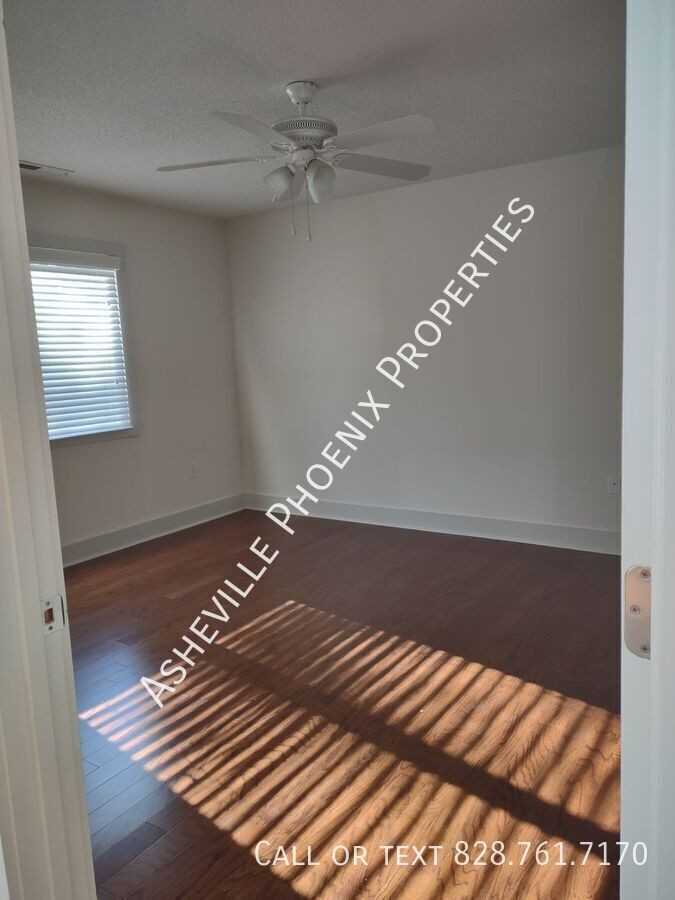 25 Bee Tree Village Pkwy - Photo 5 of 13