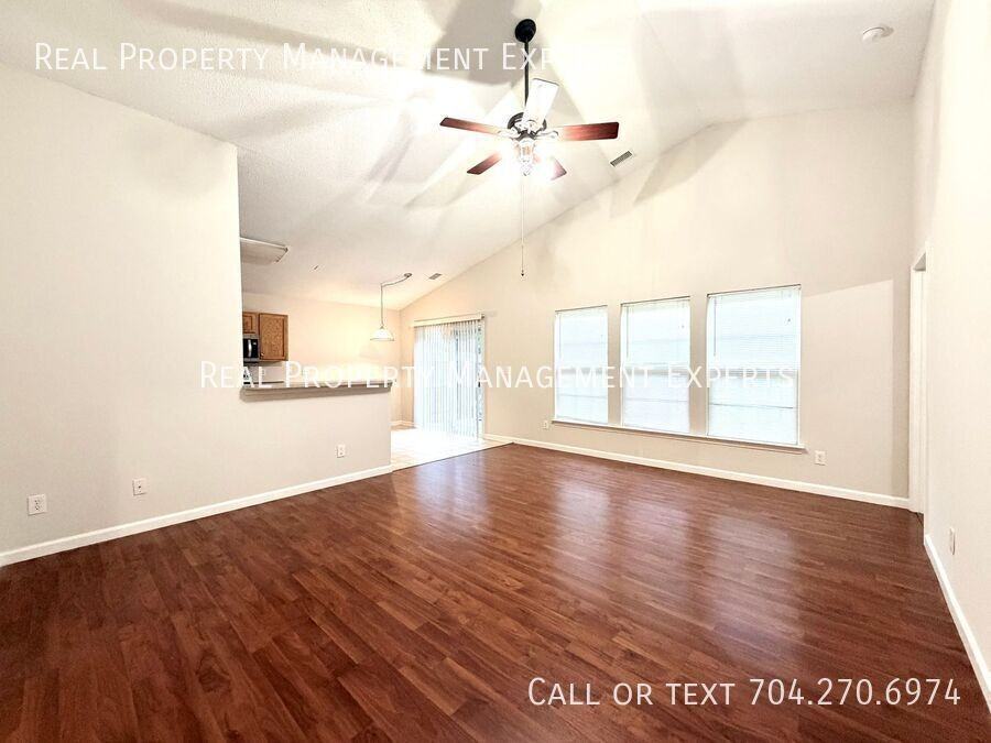 112 Bosburg Dr - Photo 4 of 14