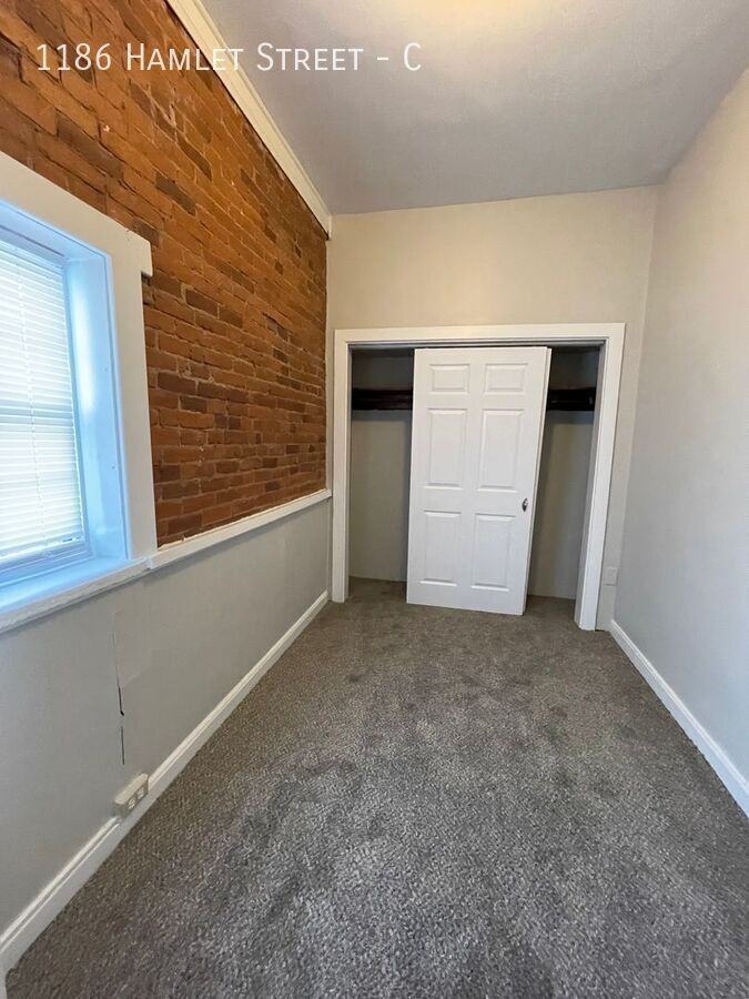 1186 Hamlet St #C - Photo 4 of 5