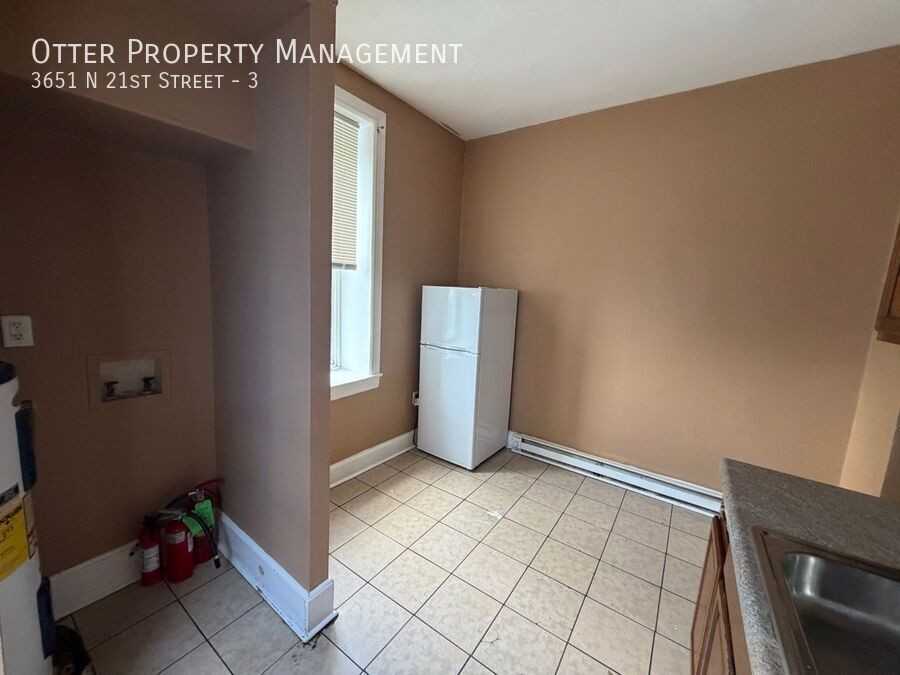 3651 N 21st St #3 - Photo 6 of 24