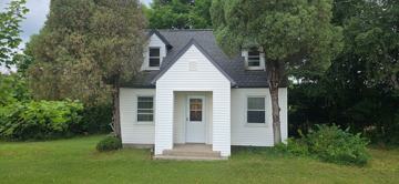 featured image of 13497 Center Rd