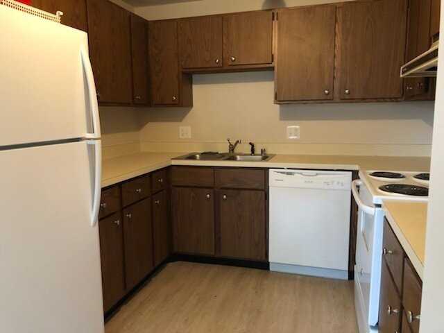 3359 Mahoney Dr - Photo 5 of 8