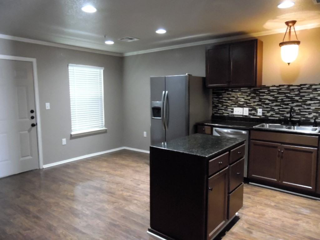 10001 Panther Way #106 - Photo 2 of 21