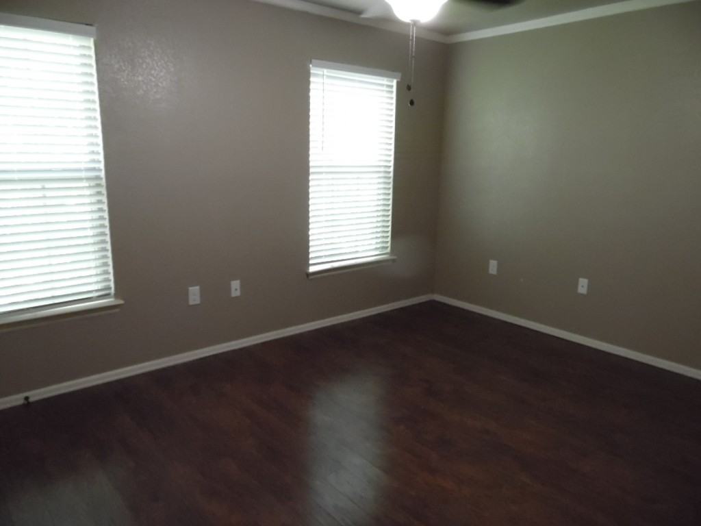 10001 Panther Way #106 - Photo 5 of 21