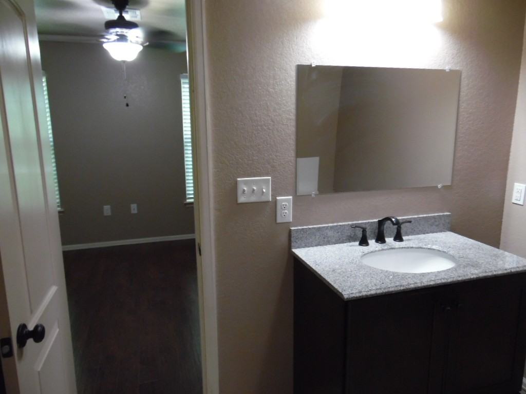 10001 Panther Way #106 - Photo 7 of 21