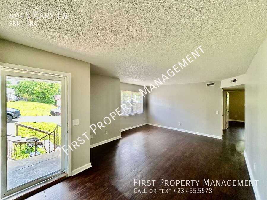 4645 Cary Ln - Photo 3 of 14