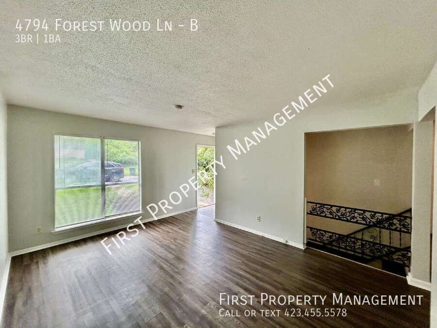 4794 Forest Wood Ln #B - Photo 3 of 18