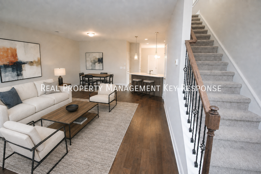 153 Grandstand Blvd - Photo 6 of 30