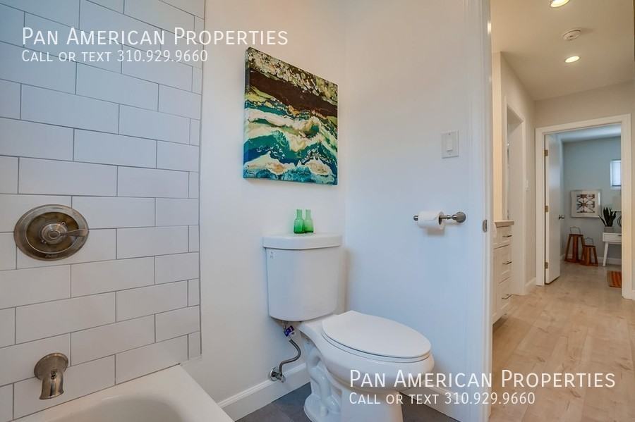 2645 E Spaulding St #3 - Photo 5 of 8