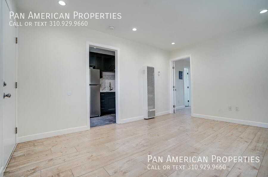 1741 Cedar Ave #03 - Photo 5 of 33
