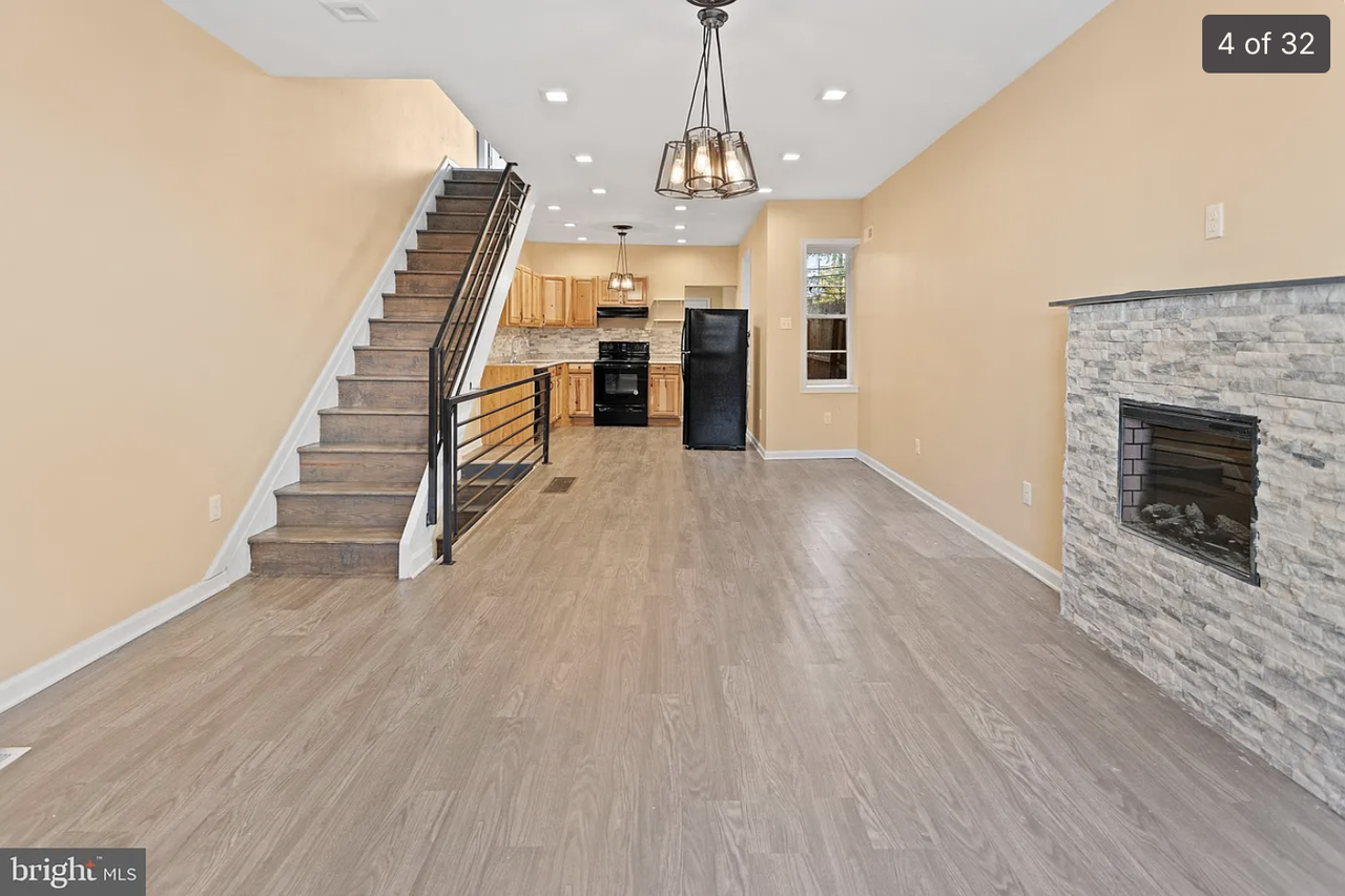 3045 North Carlisle Street - Photo 4 of 20