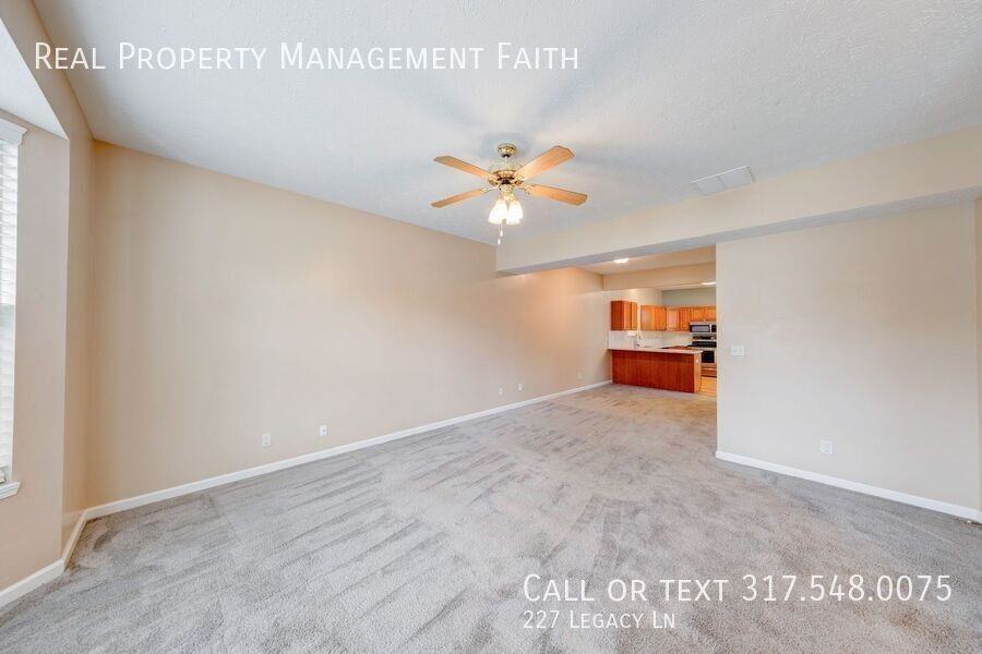 227 Legacy Ln - Photo 4 of 35