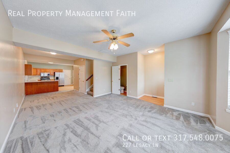 227 Legacy Ln - Photo 7 of 35