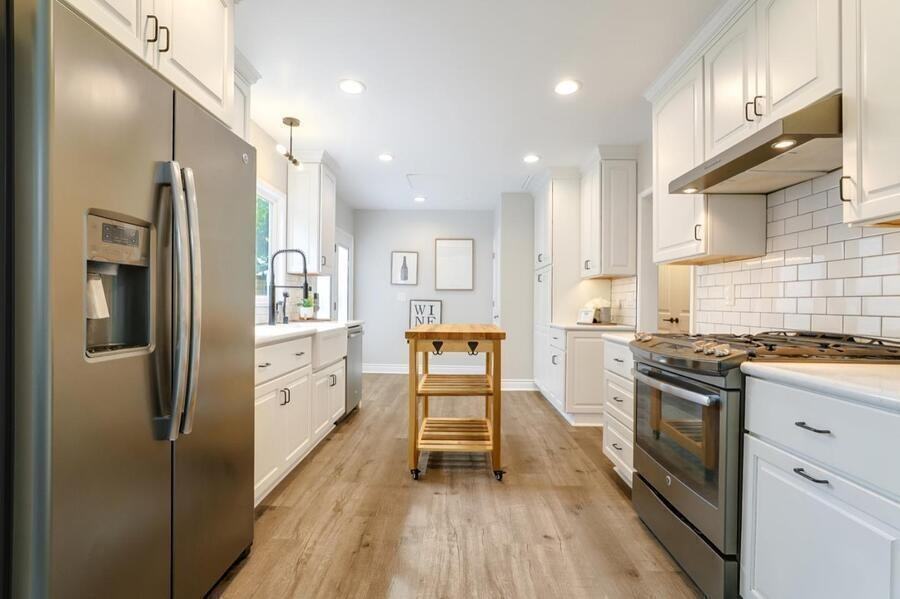 1570 Sierra Ave #1570 - Photo 4 of 11
