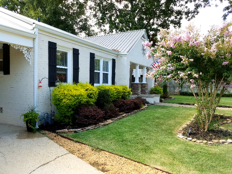 19 Arlington Dr - Photo 2 of 12