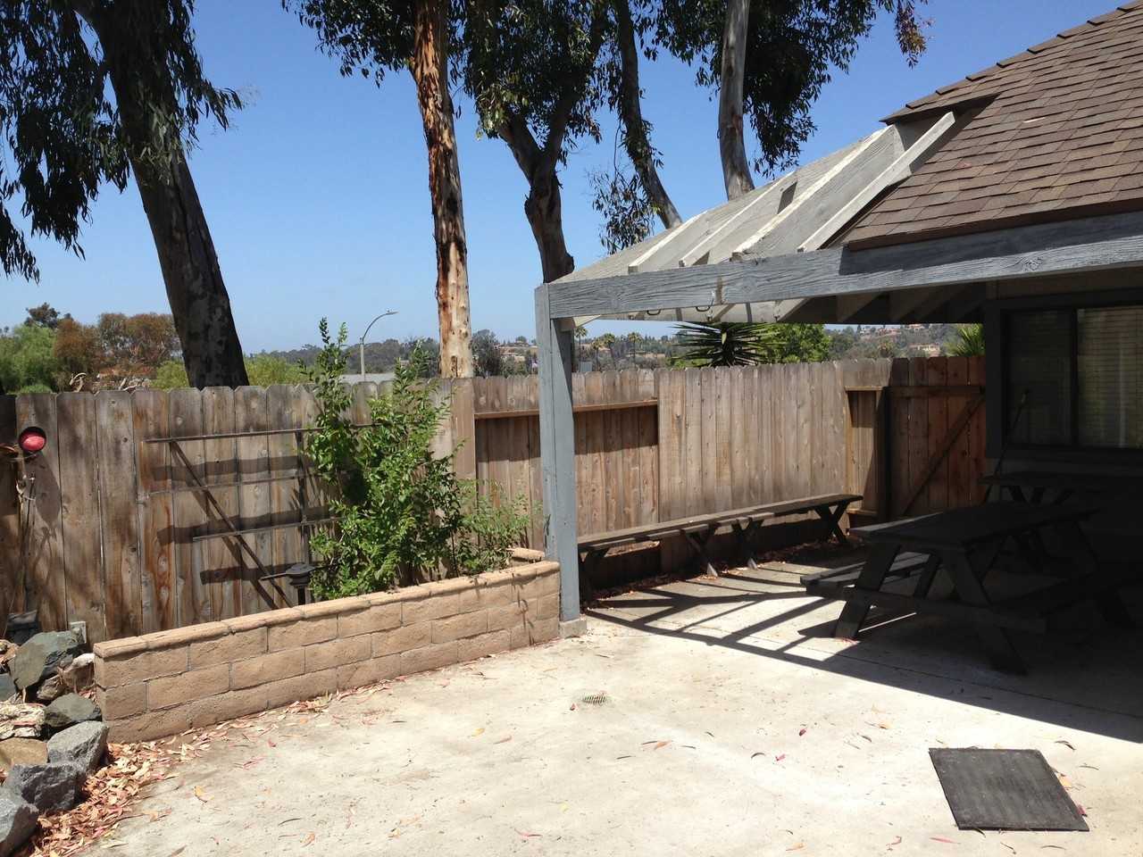 4500 Villas Dr - Photo 4 of 13