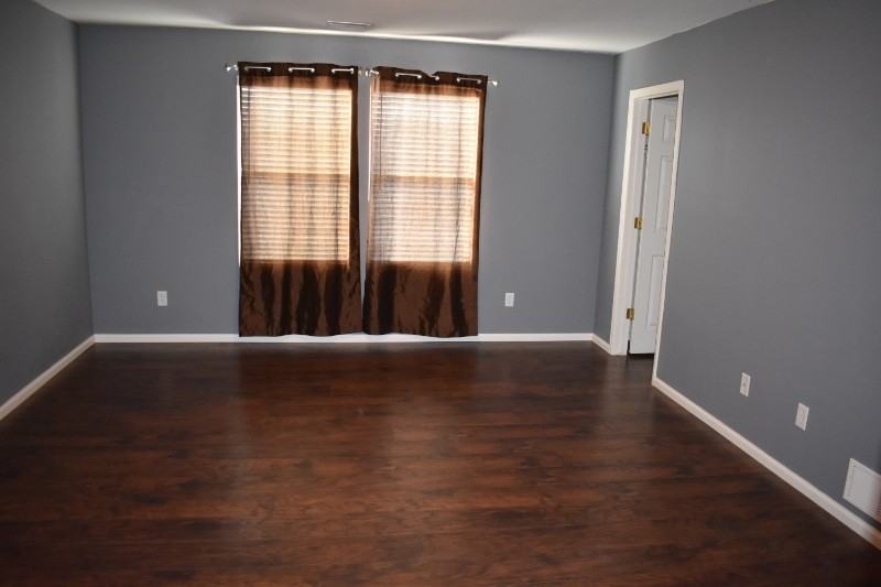 7657 Logan St - Photo 2 of 21