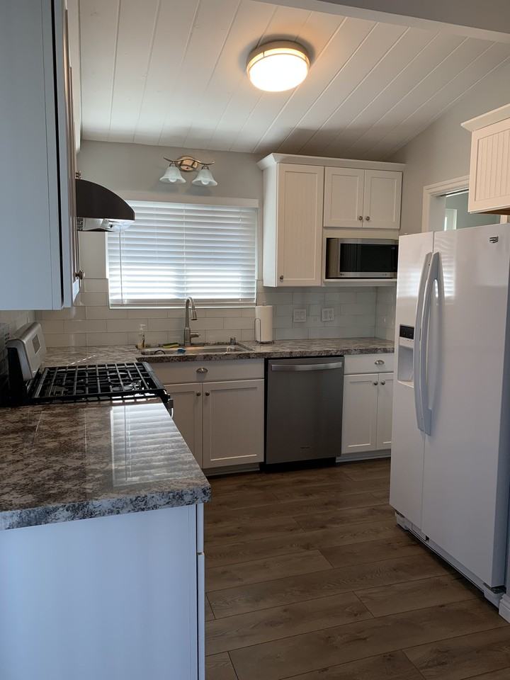 5555 Morro Way - Photo 3 of 9