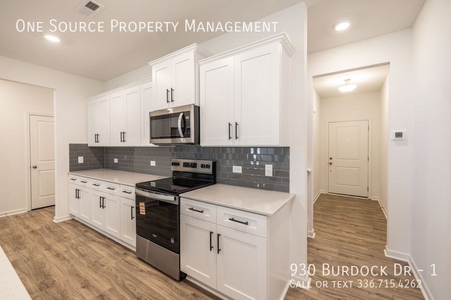 930 Burdock Dr #1 - Photo 5 of 13