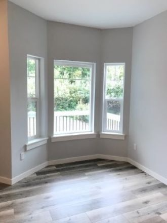 531 Sunset Ave Ne #B - Photo 3 of 8