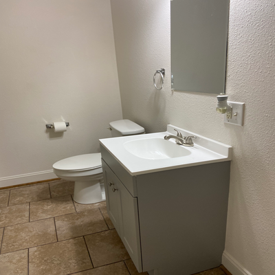 2108 Anderson St - Photo 4 of 10