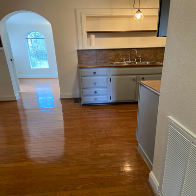 2108 Anderson St - Photo 6 of 10