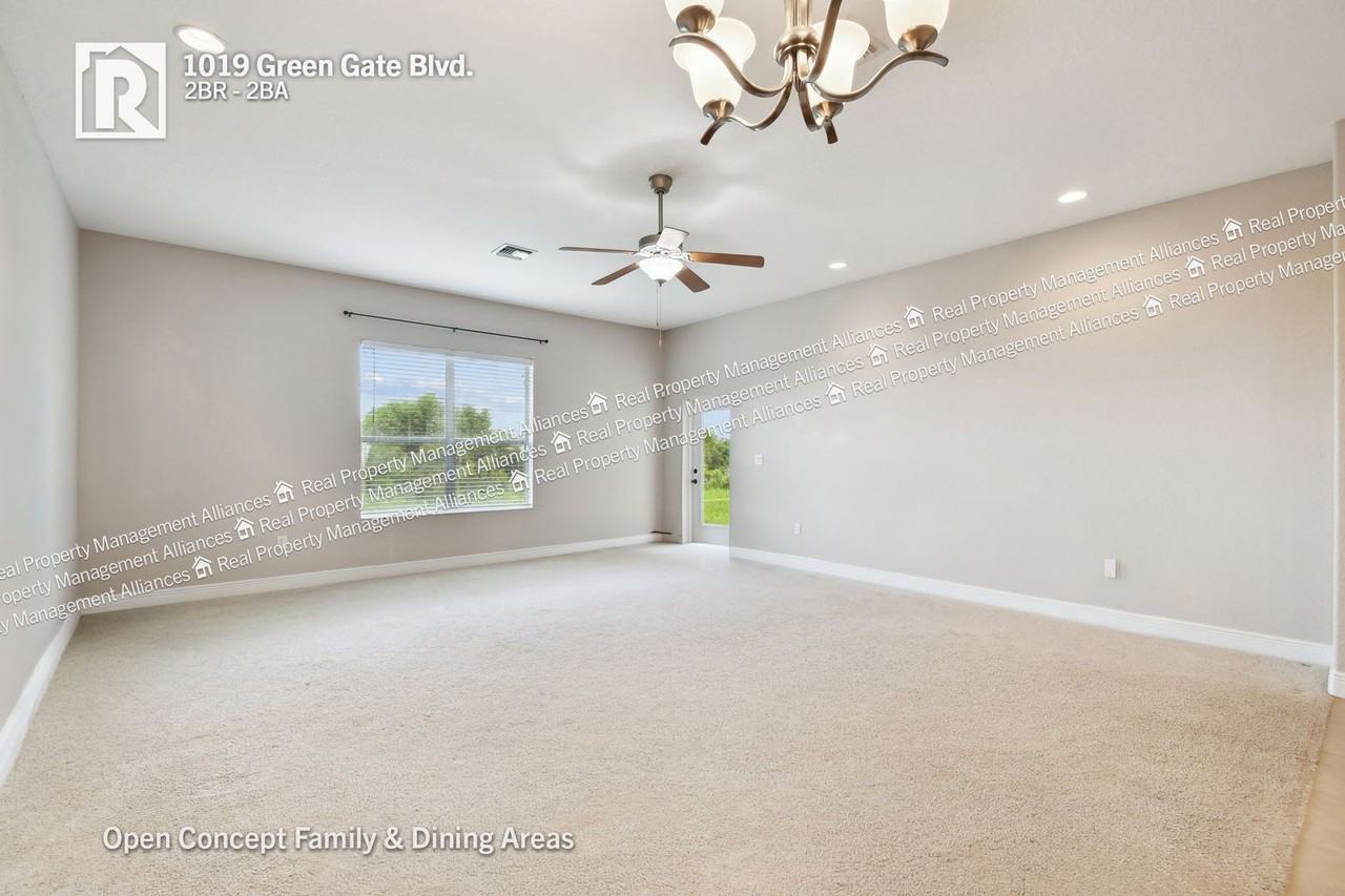 1019 Green Gate Blvd - Photo 7 of 22
