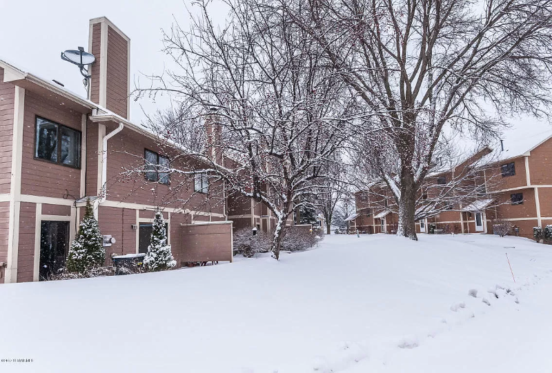 31 Elton Ridge Ct Nw - Photo 2 of 28