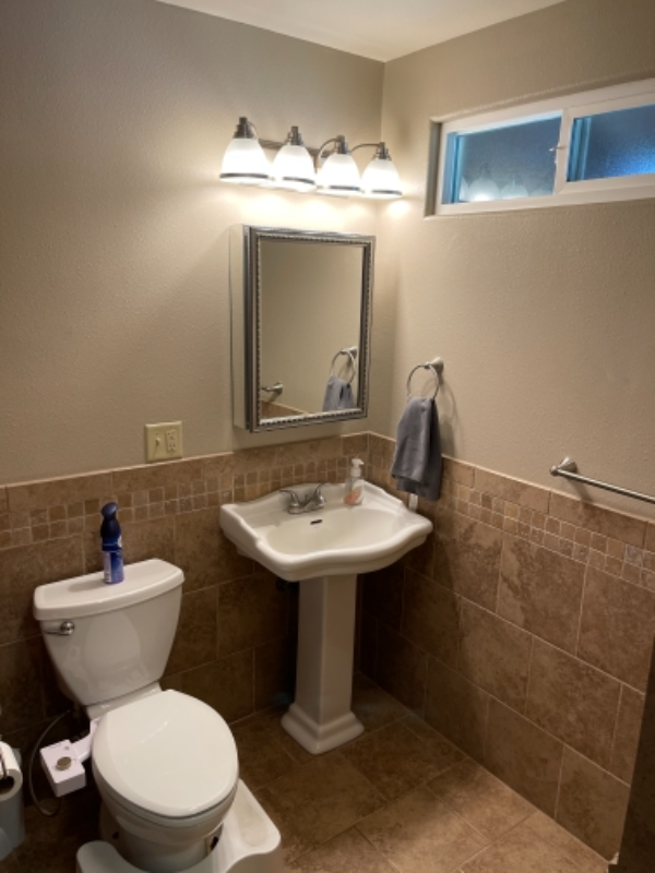 250 Molokai Hema St - Photo 4 of 7