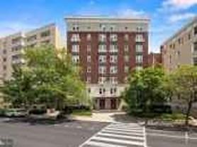 1954 Columbia Rd Nw #811 - Photo 1 of 1