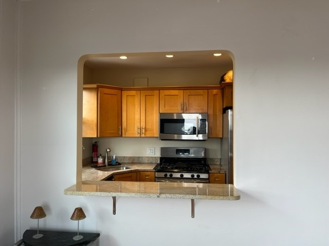 1954 Columbia Rd Nw #811 - Photo 2 of 28