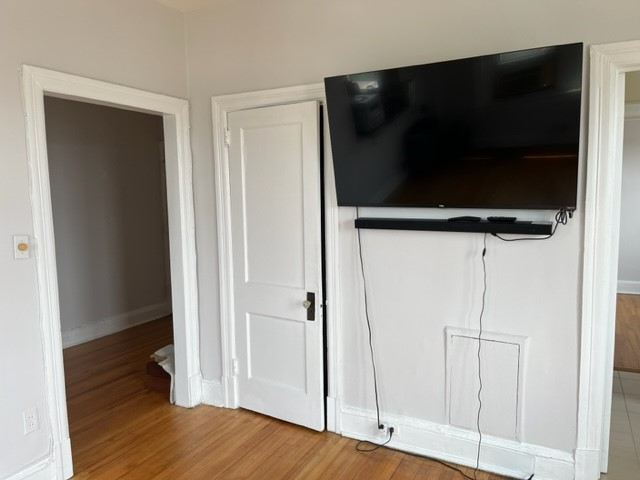 1954 Columbia Rd Nw #811 - Photo 3 of 28