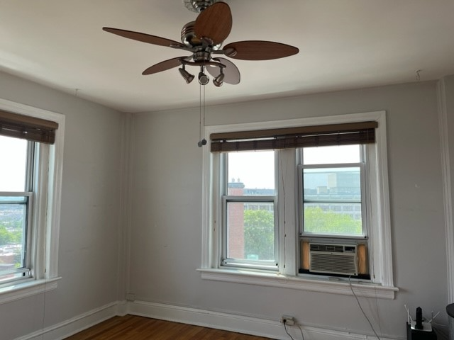 1954 Columbia Rd Nw #811 - Photo 4 of 28